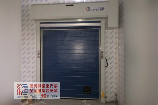 安全的快速门 安全的快速门