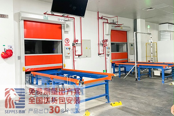 生产车间和传输带快速门南京海陵药业项目 生产车间和传输带快速门南京海陵药业项目