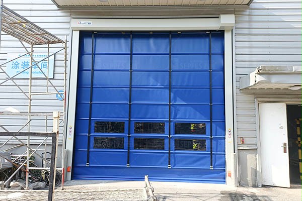 91免费APP下载黄色门业抗风堆积快速门 91免费APP下载黄色门业抗风堆积快速门